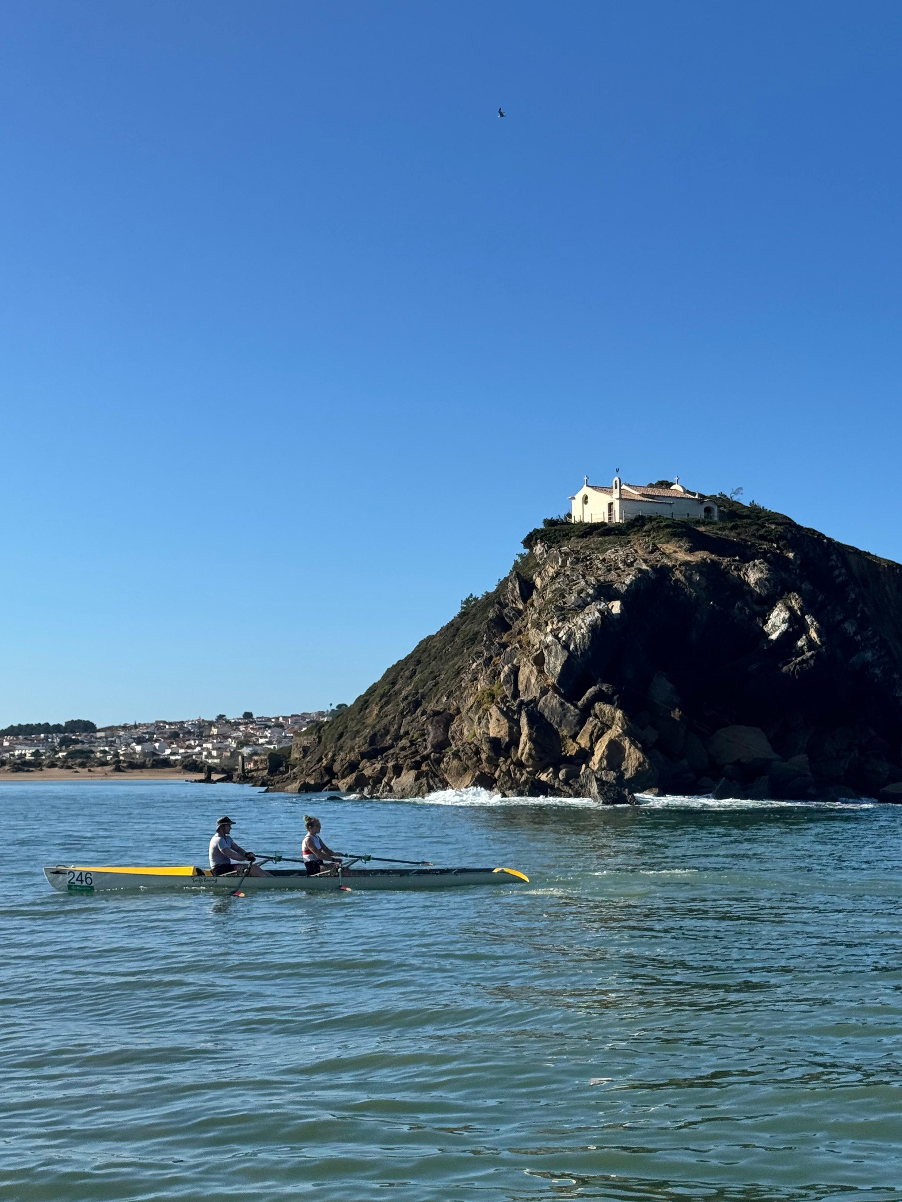 Coastal Rowing: Deutsches Team bereitet sich in Portugal auf Beach ...