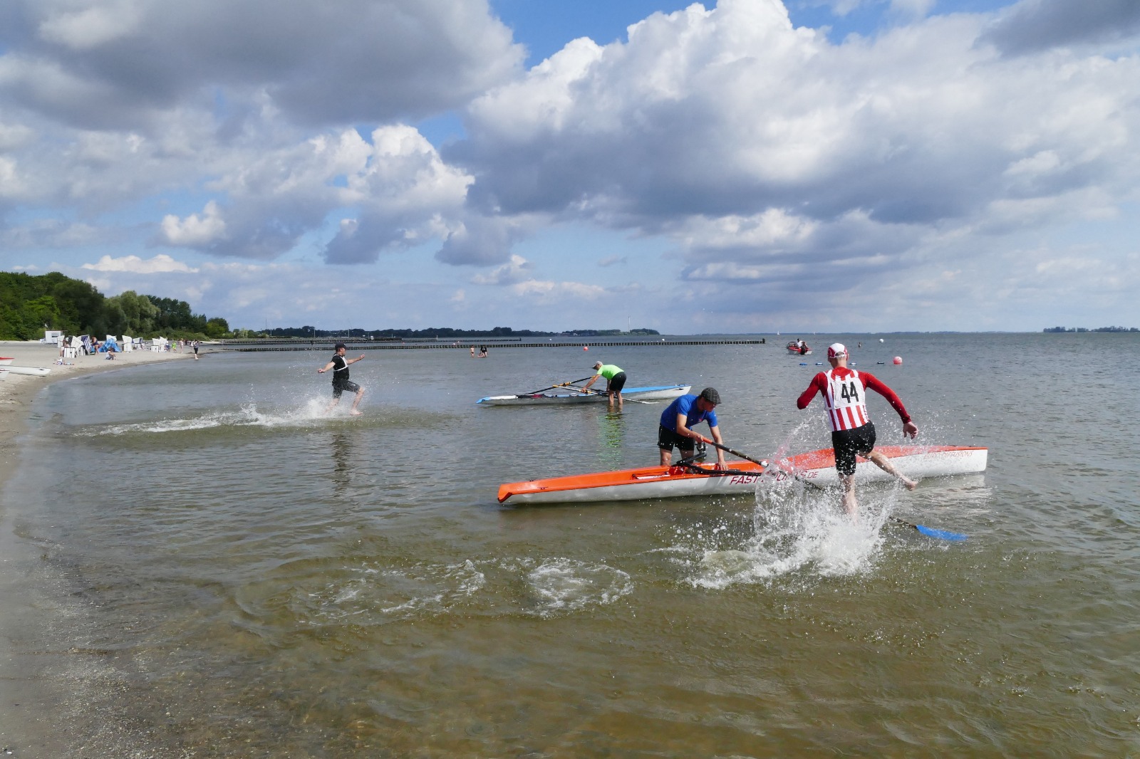 Beste Stimmung bei 2. Stralsunder Coastal Rowing Regatta | rudern.de